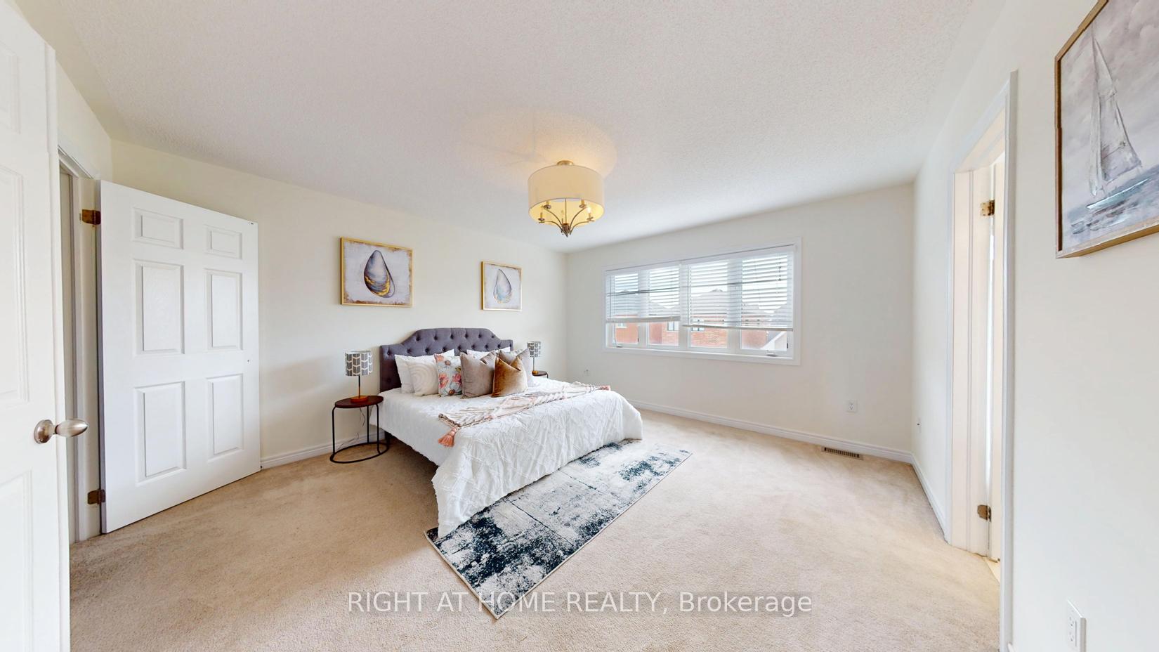 Photo 32 of 99 Grady Drive, Clarington, Newcastle — HOMEH
