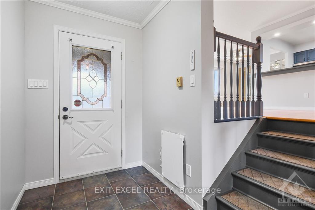 Photo 2 of 225 Twelfth Street E, Cornwall — HOMEH