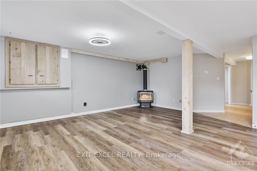 Photo 19 of 225 Twelfth Street E, Cornwall — HOMEH