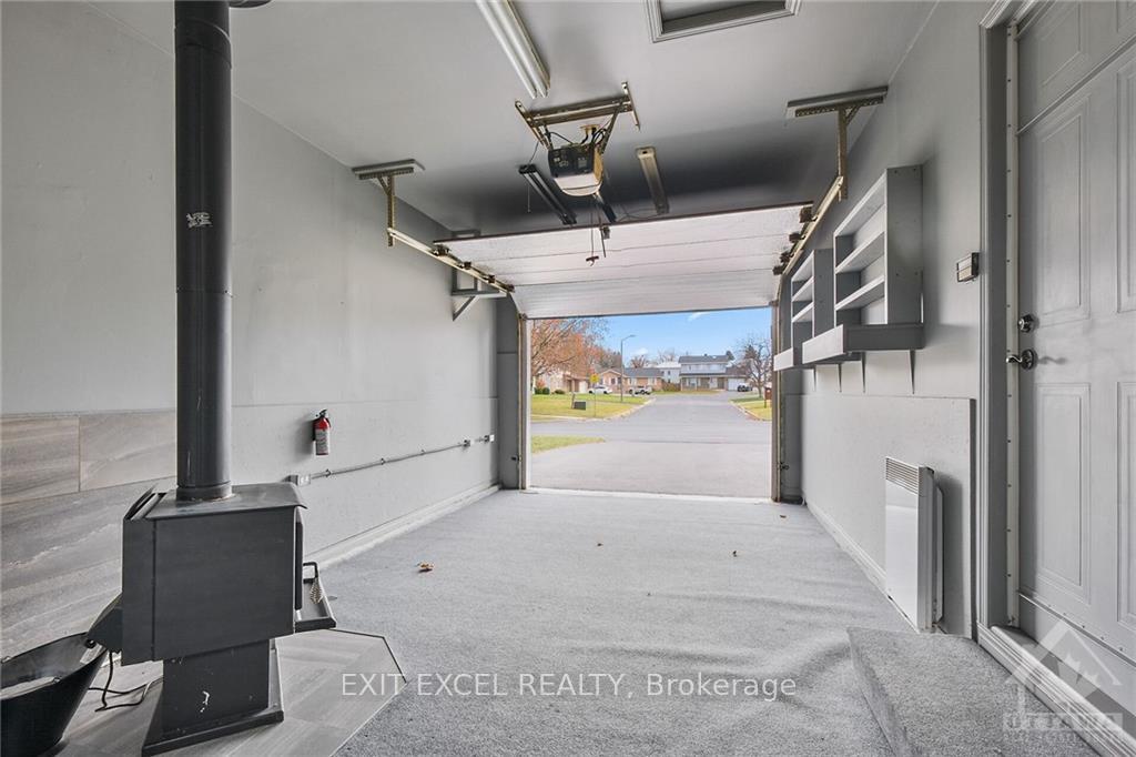 Photo 26 of 225 Twelfth Street E, Cornwall — HOMEH