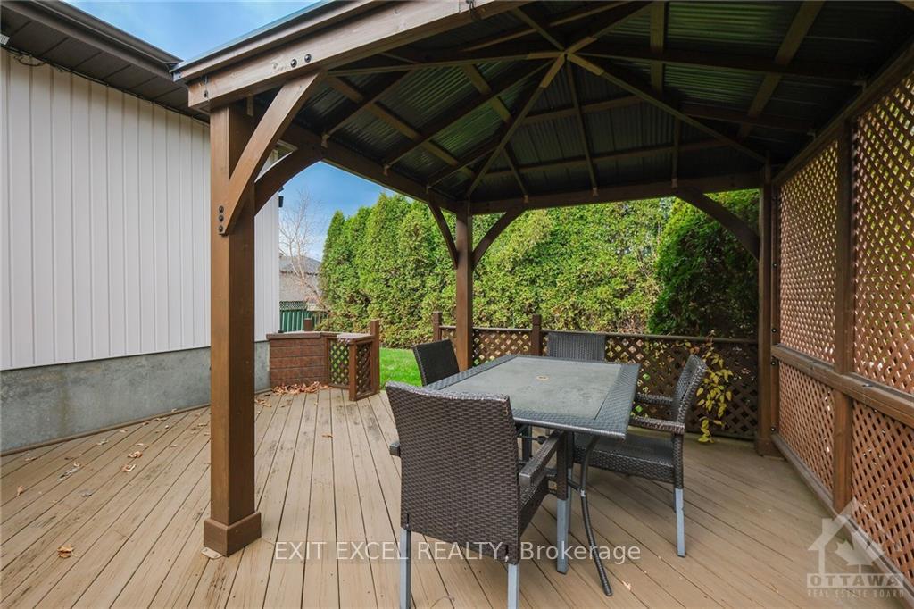 Photo 28 of 225 Twelfth Street E, Cornwall — HOMEH
