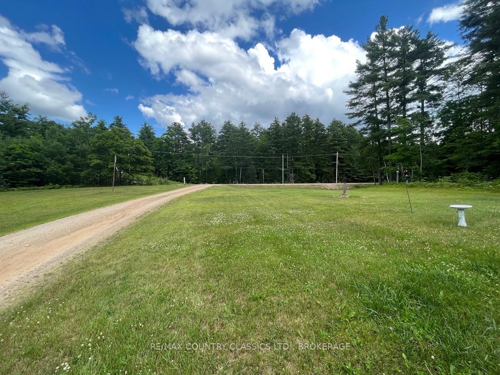 Photo 5 of 14756 Highway 41, Frontenac, Frontenac North — HOMEH