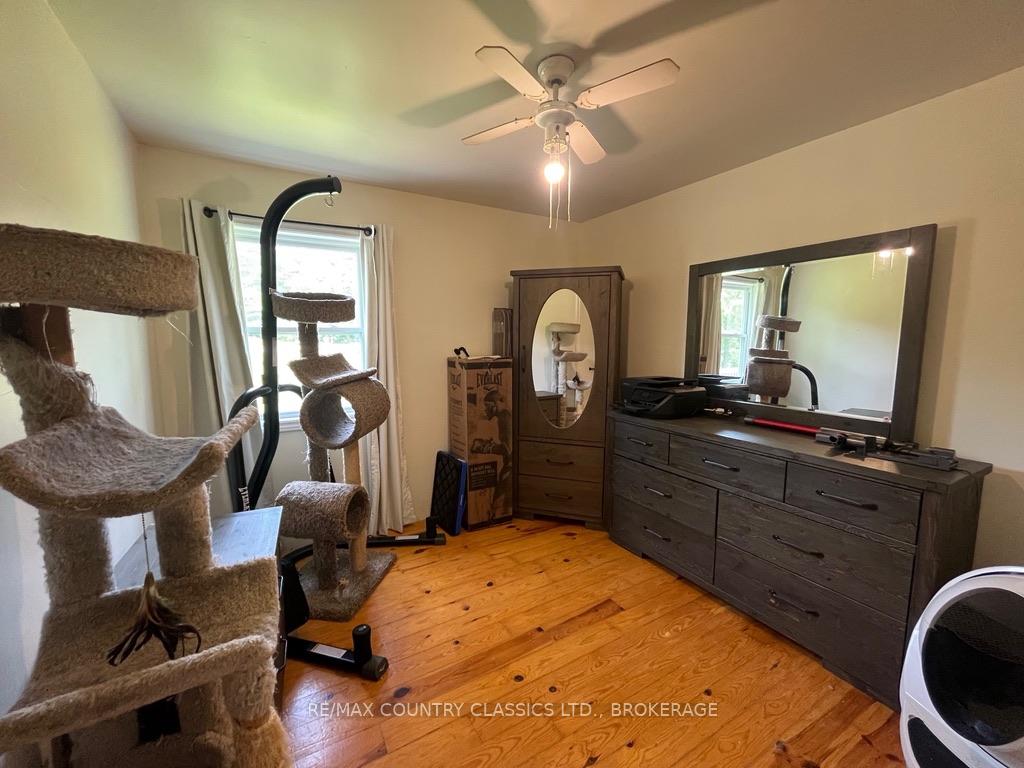 Photo 17 of 14756 Highway 41, Frontenac, Frontenac North — HOMEH
