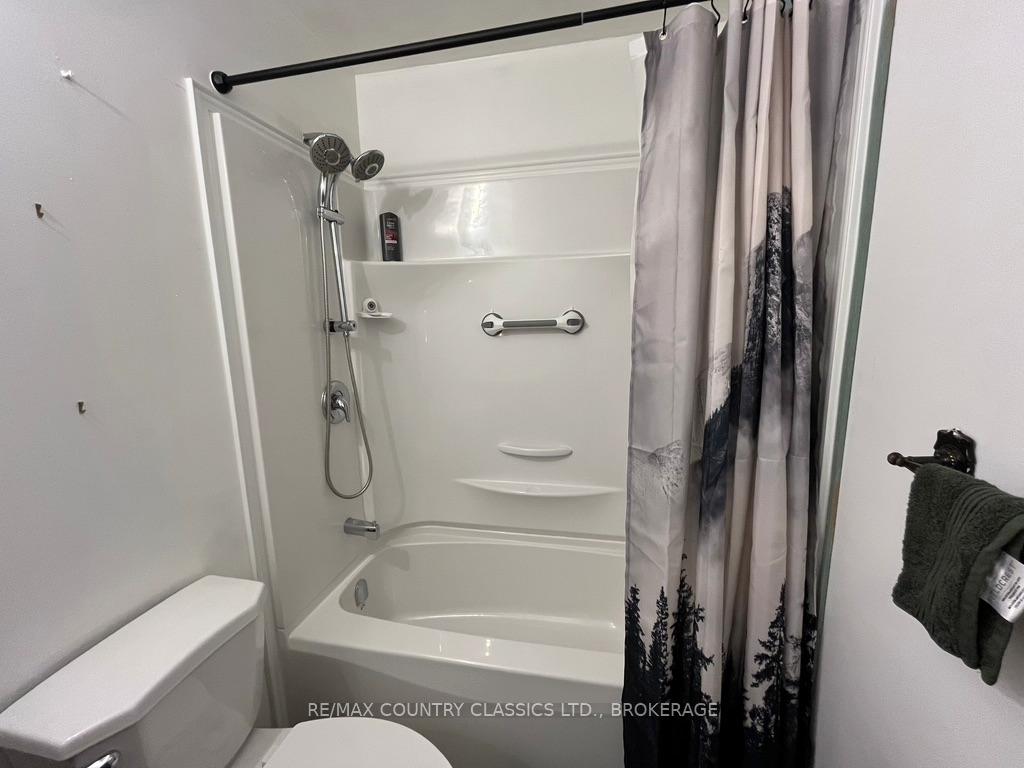Photo 19 of 14756 Highway 41, Frontenac, Frontenac North — HOMEH