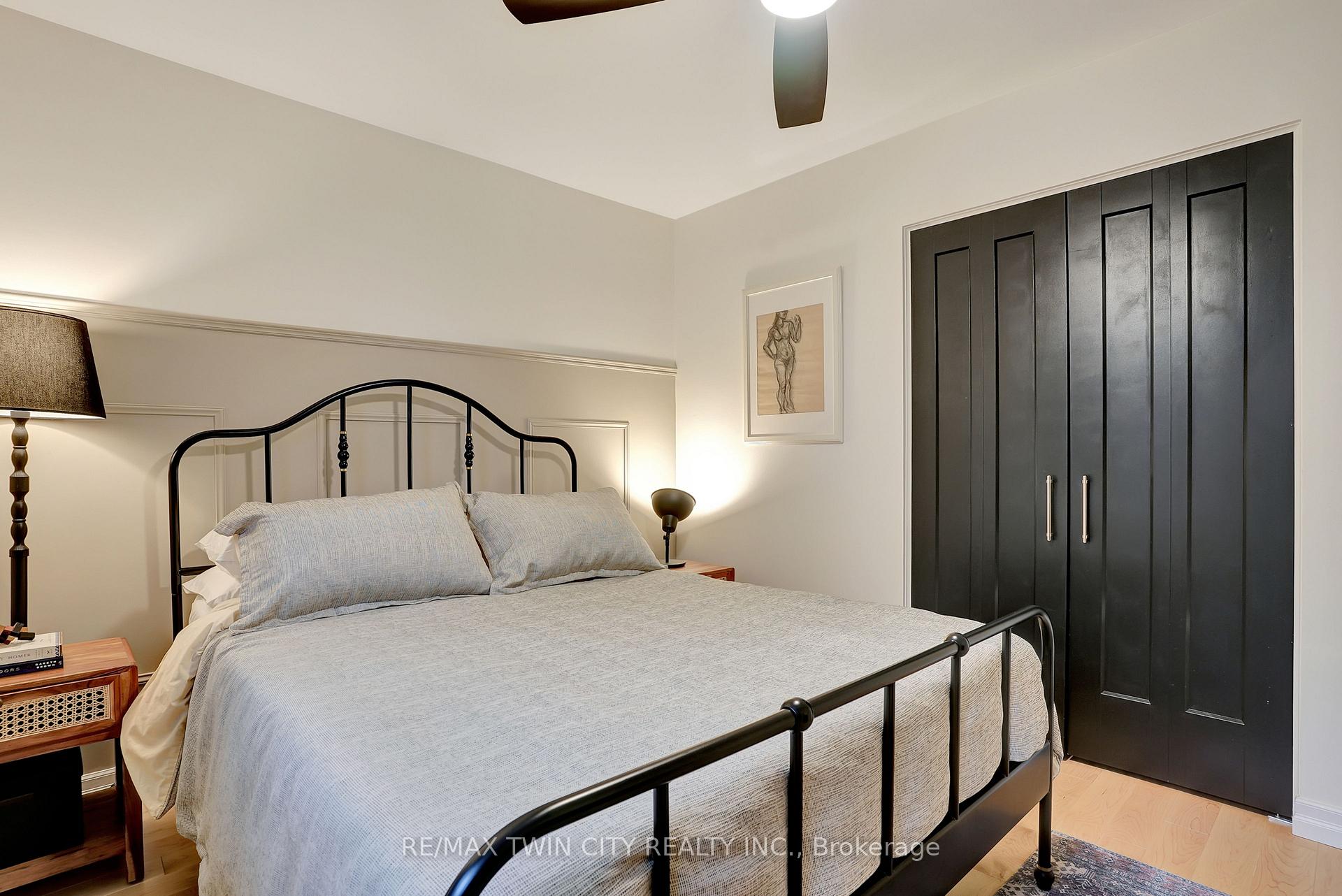 Photo 15 of 10 Vincent Drive, Cambridge — HOMEH