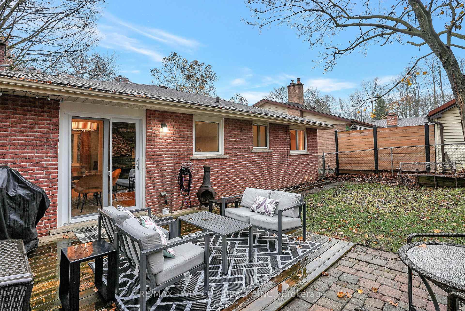 Photo 33 of 10 Vincent Drive, Cambridge — HOMEH