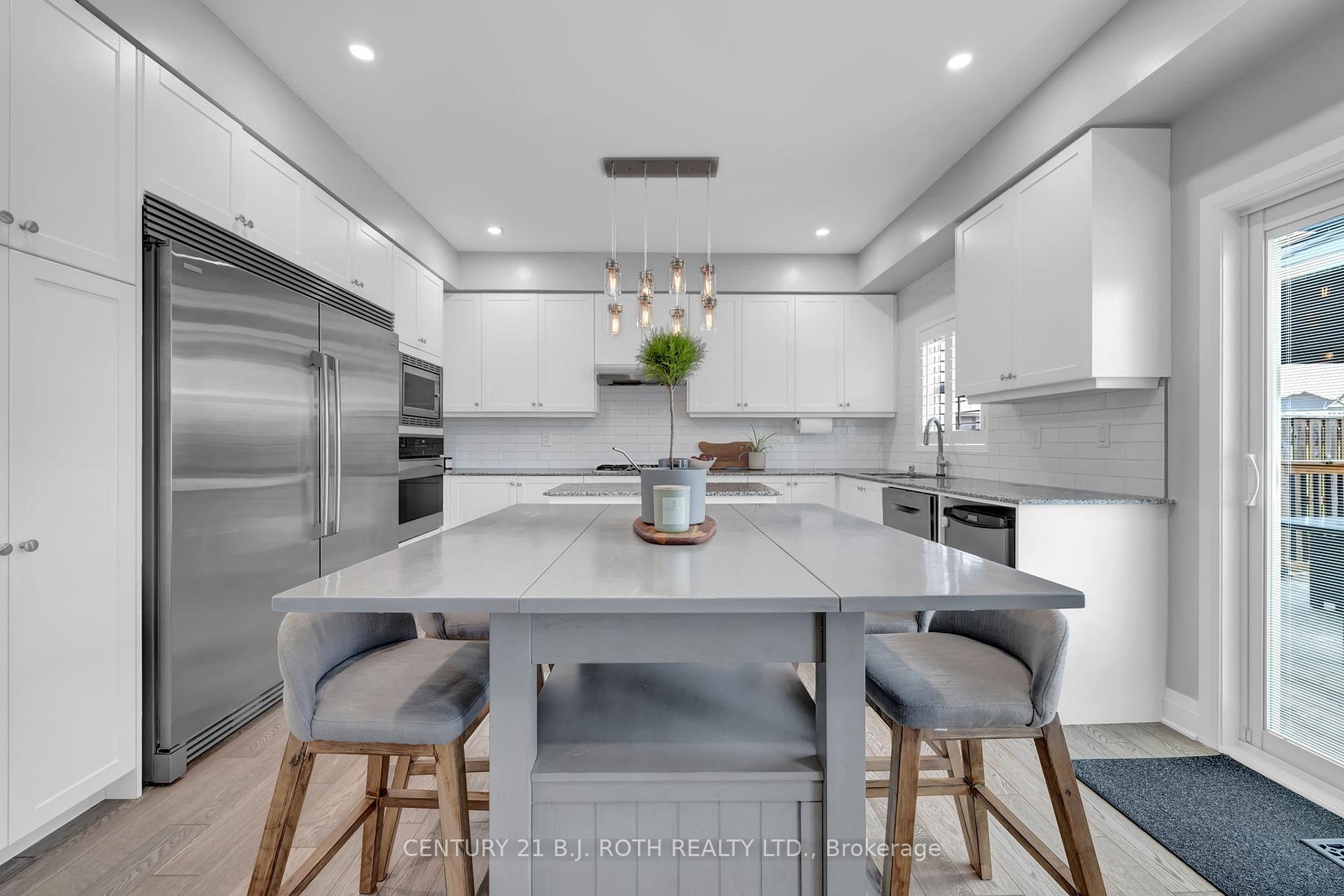 Photo 9 of 35 Ray Richards Street, Clarington, Bowmanville — HOMEH