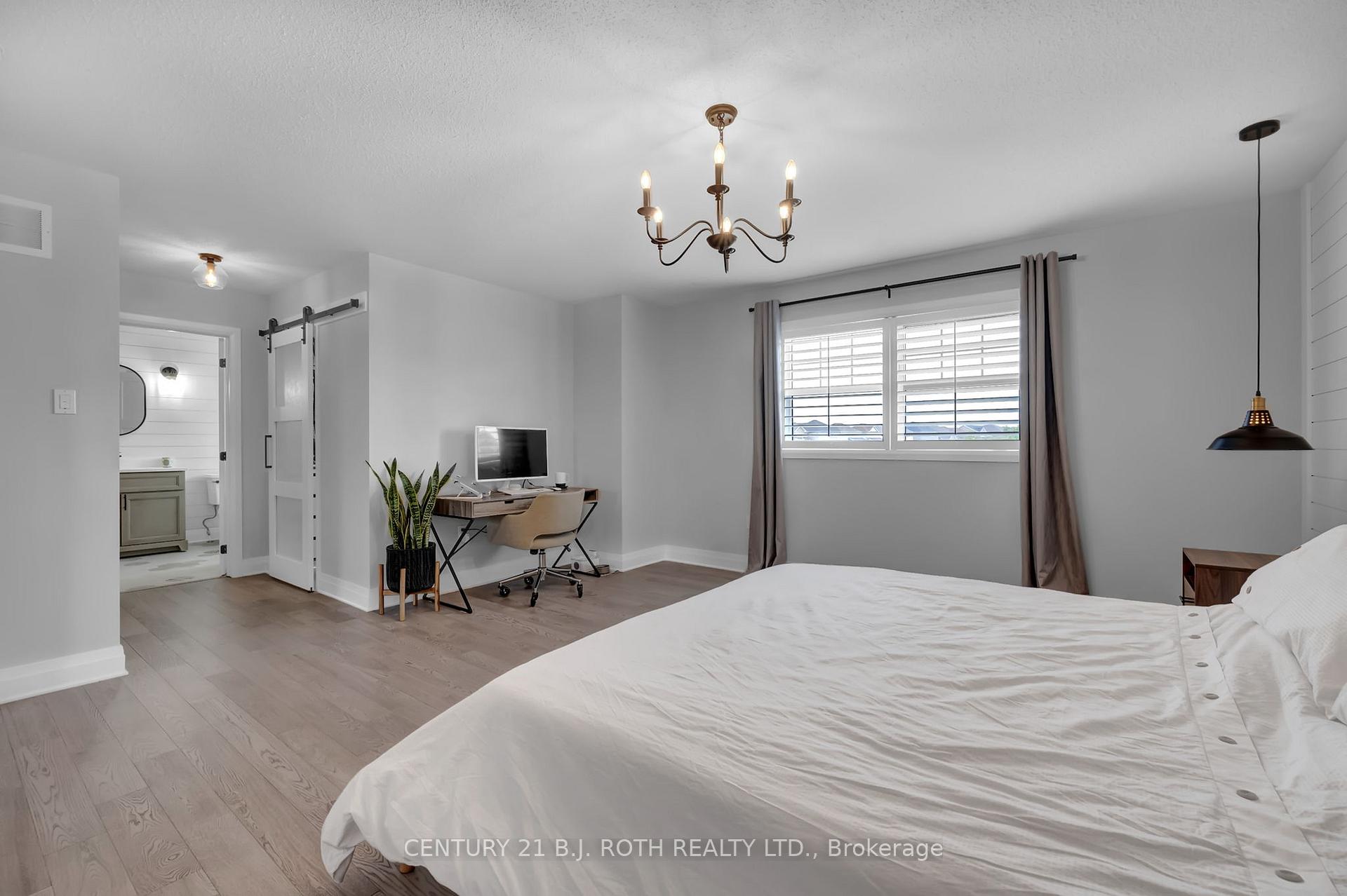Photo 19 of 35 Ray Richards Street, Clarington, Bowmanville — HOMEH