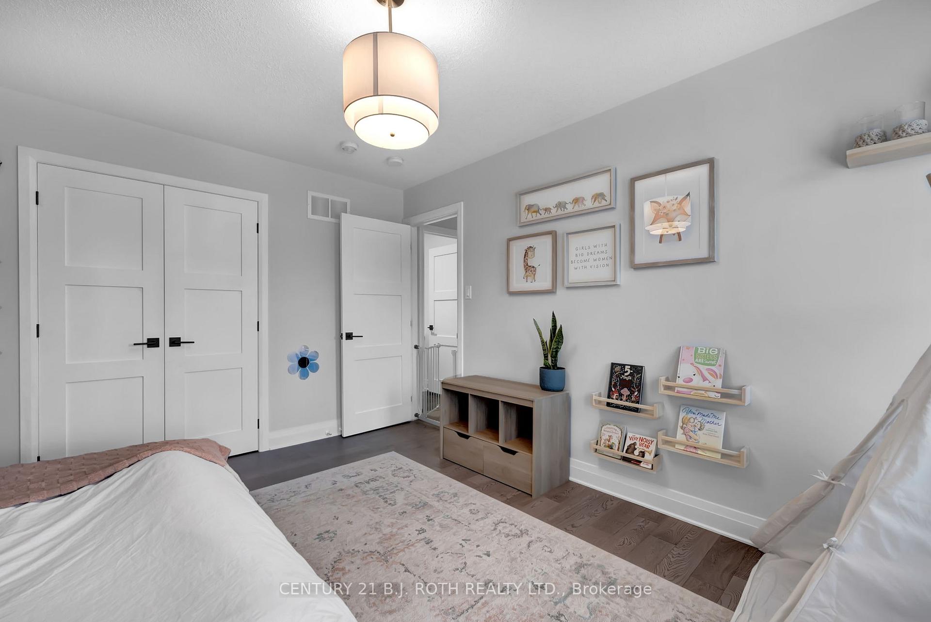 Photo 24 of 35 Ray Richards Street, Clarington, Bowmanville — HOMEH
