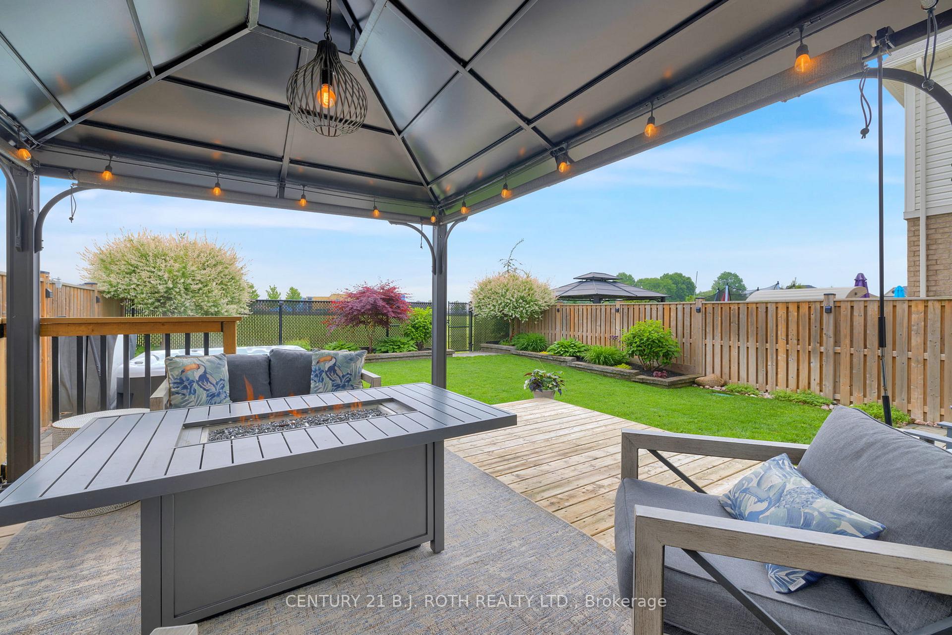 Photo 44 of 35 Ray Richards Street, Clarington, Bowmanville — HOMEH