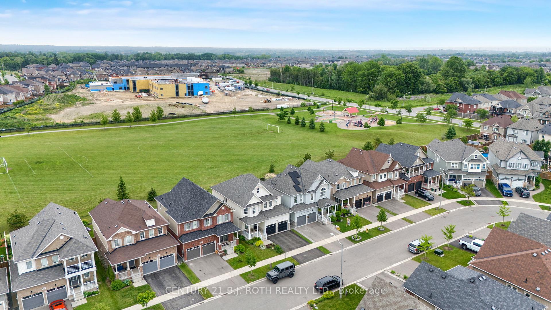 Photo 46 of 35 Ray Richards Street, Clarington, Bowmanville — HOMEH