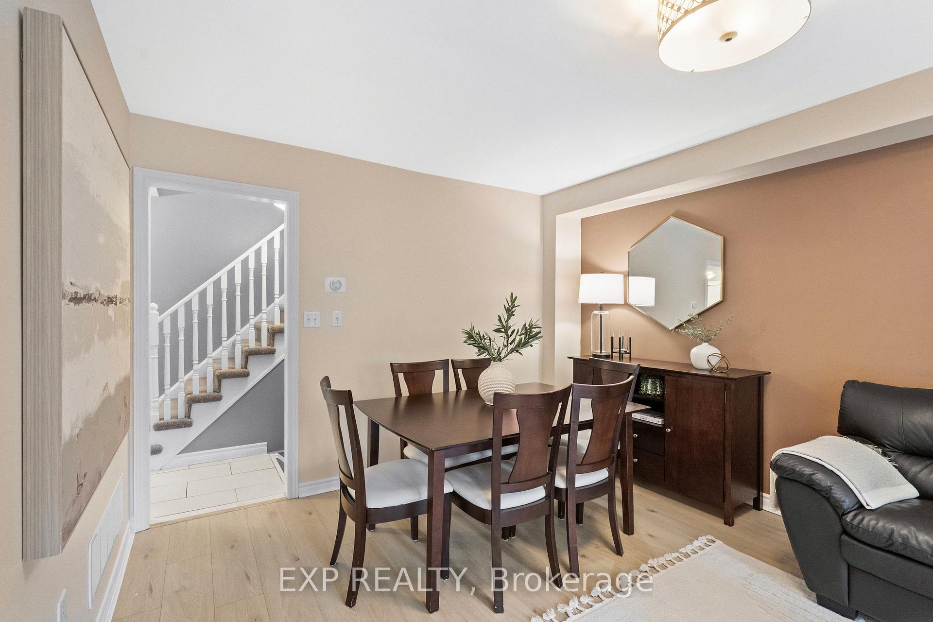 Photo 22 of 70 Pressed Brick Drive, Brampton, Brampton North — HOMEH