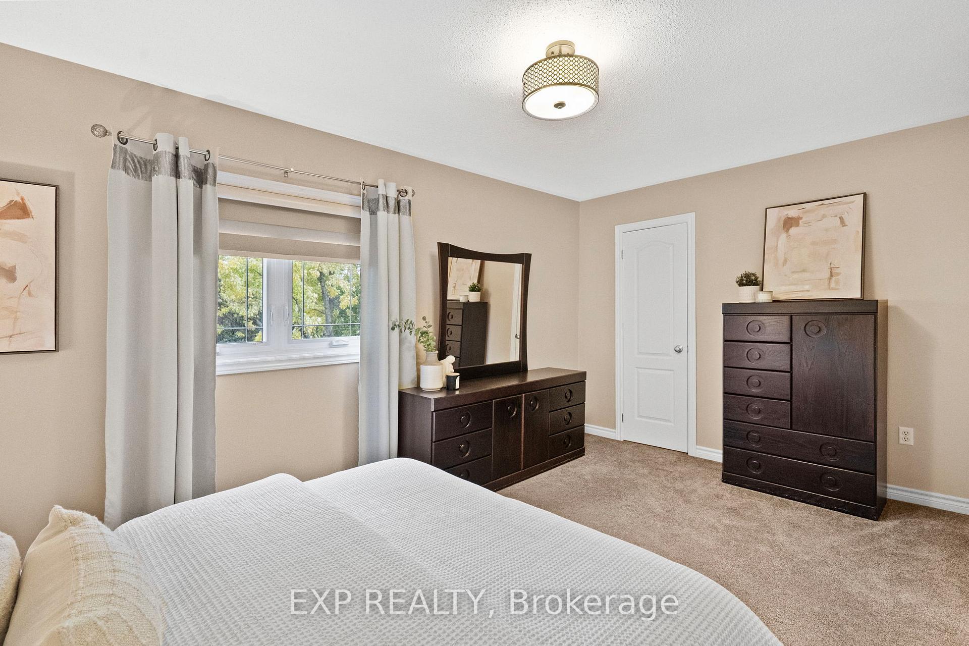 Photo 28 of 70 Pressed Brick Drive, Brampton, Brampton North — HOMEH