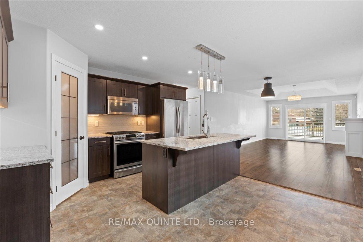 Photo 4 of 19 Sage Street, Belleville, Belleville Ward — HOMEH
