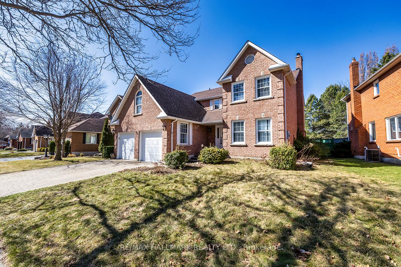 Photo 2 of 12 Halstead Road, Clarington, Courtice — HOMEH
