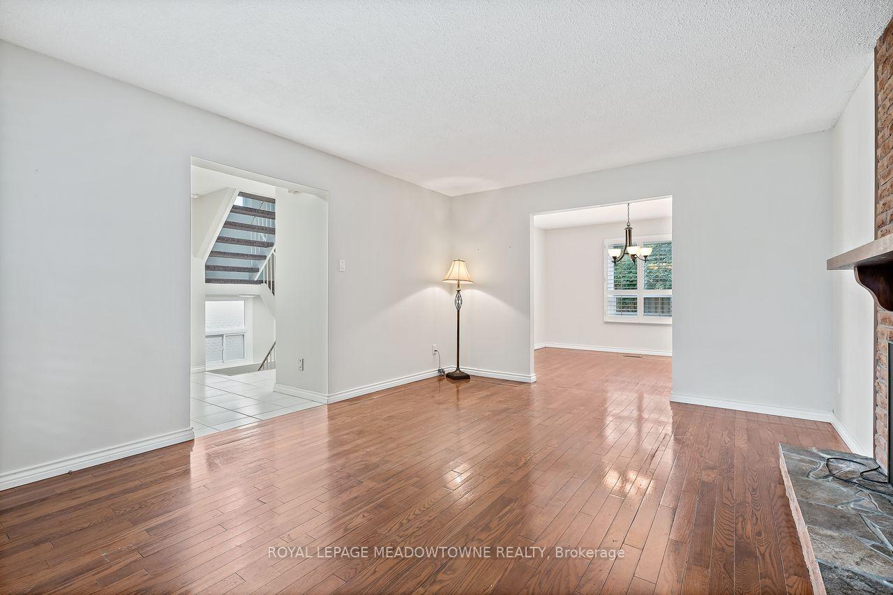 Photo 17 of 13 Blueridge Square, Brampton, Heart Lake West — HOMEH