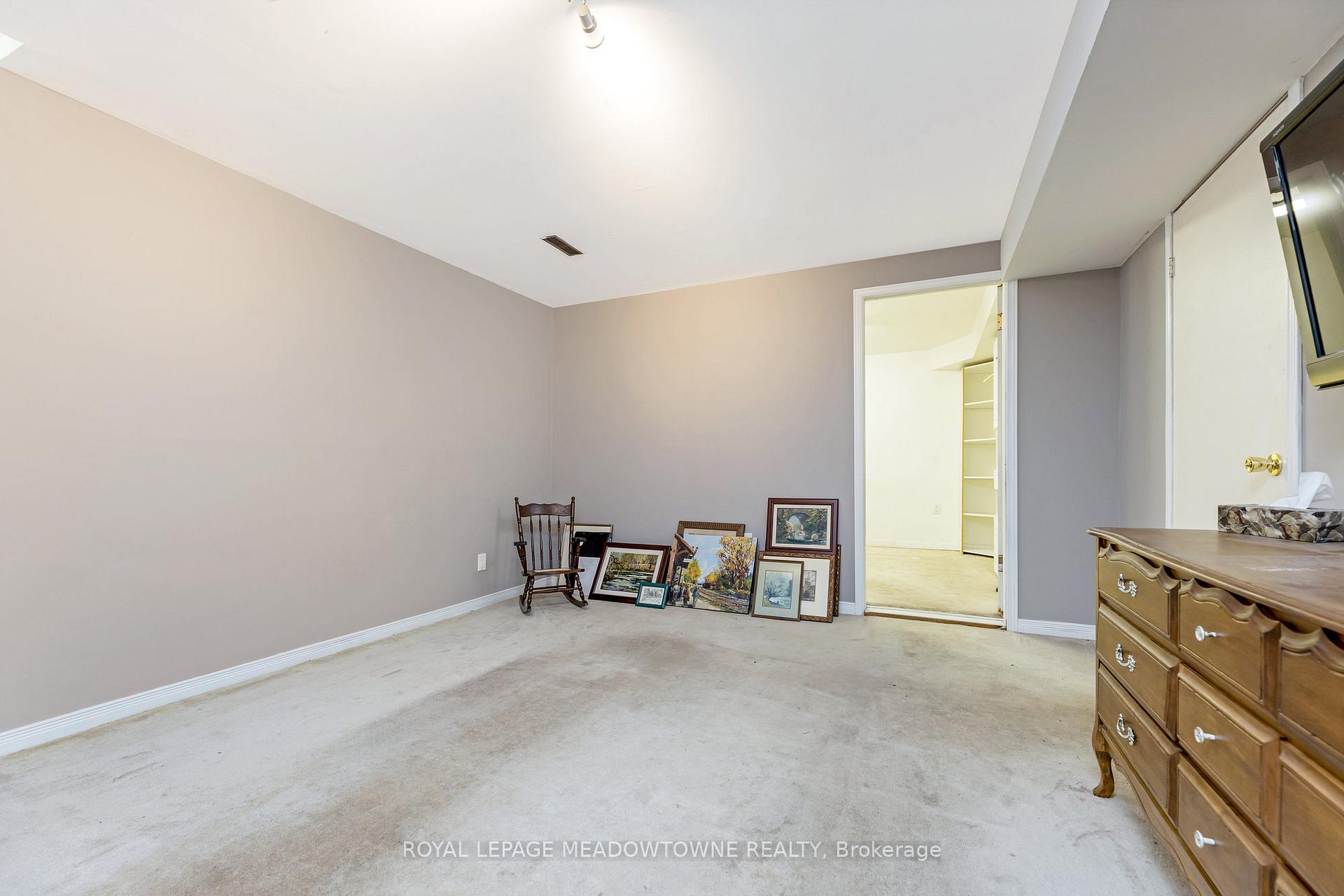 Photo 28 of 13 Blueridge Square, Brampton, Heart Lake West — HOMEH