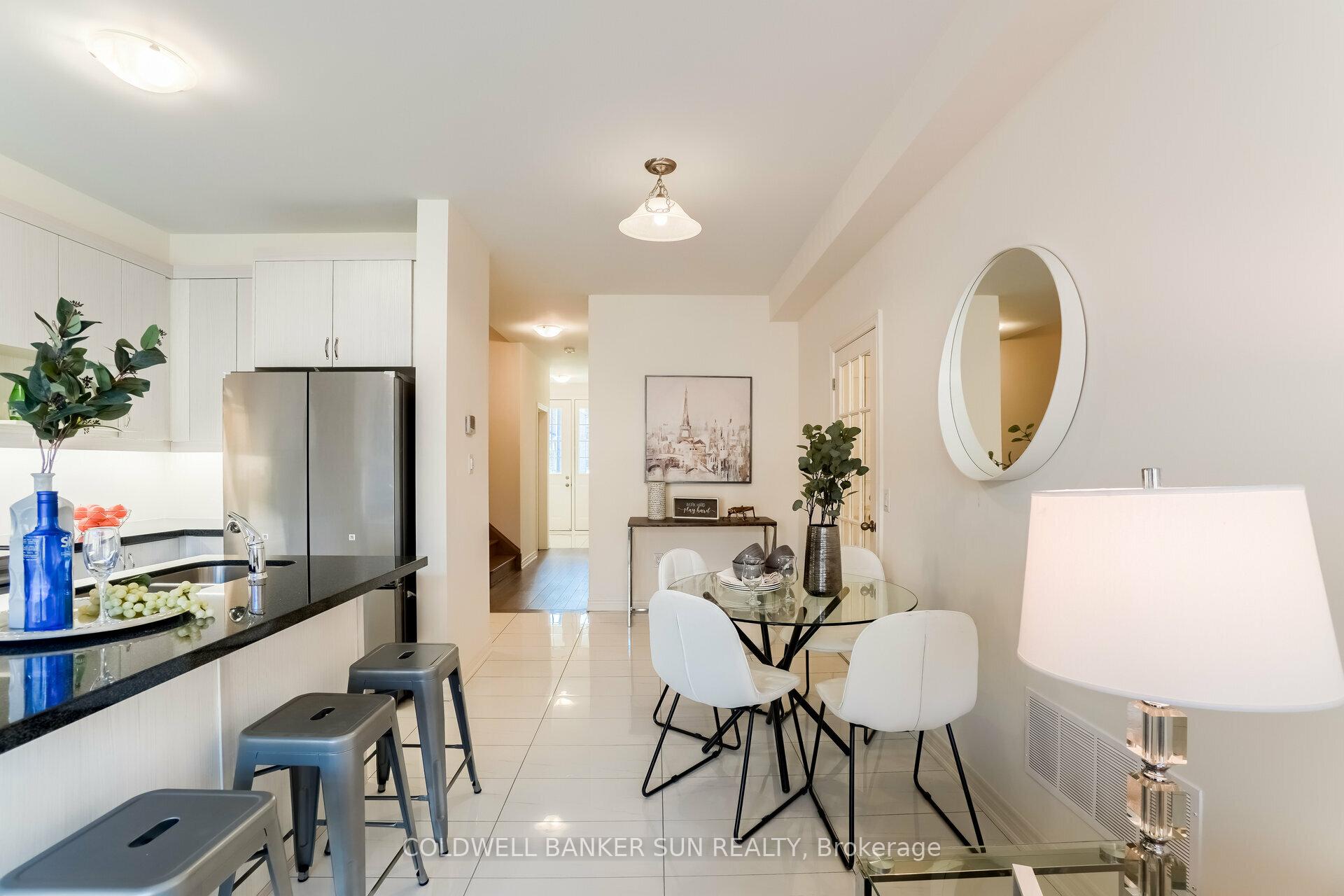 Photo 8 of 28 Benhurst Crescent, Brampton, Northwest Brampton — HOMEH