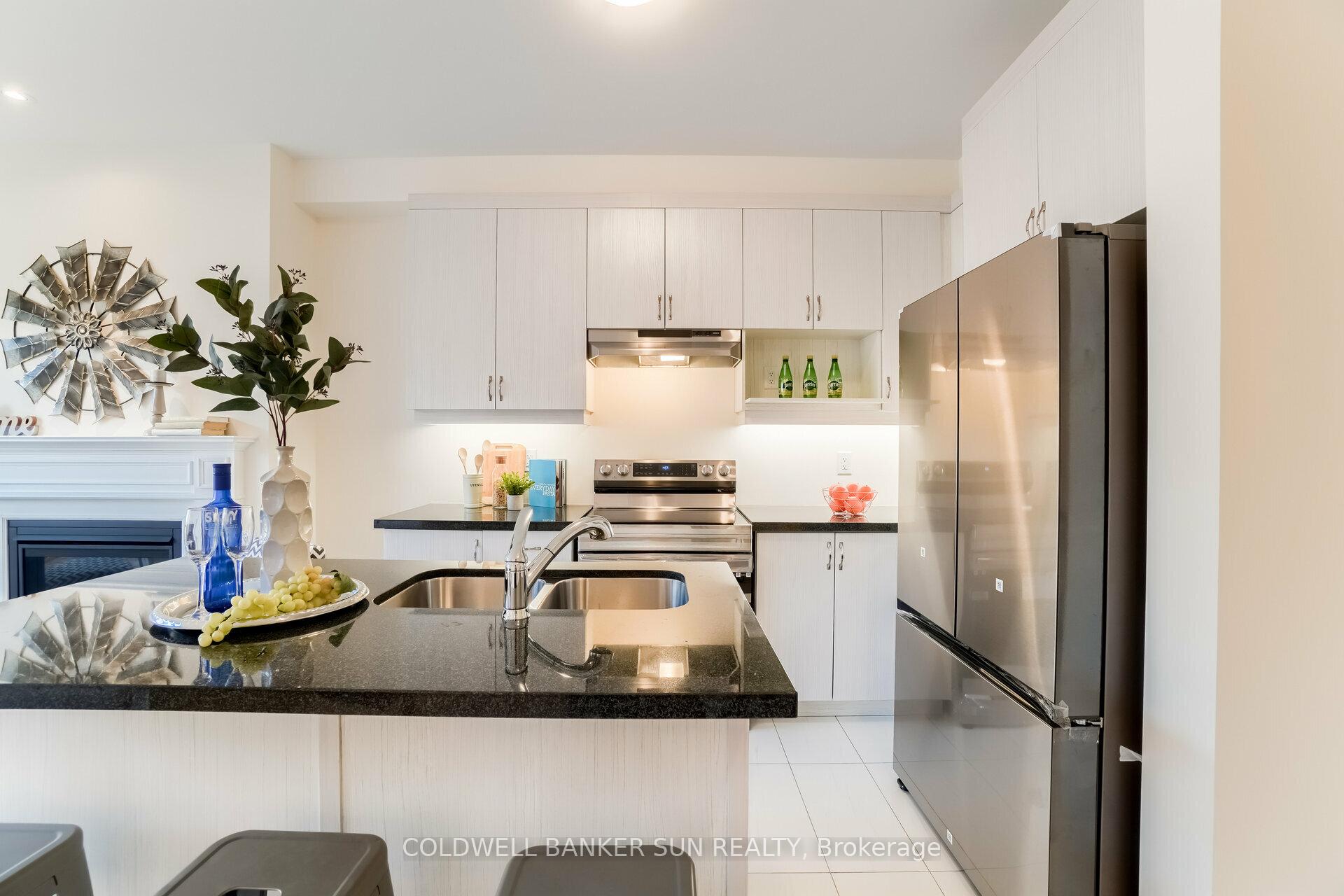 Photo 13 of 28 Benhurst Crescent, Brampton, Northwest Brampton — HOMEH