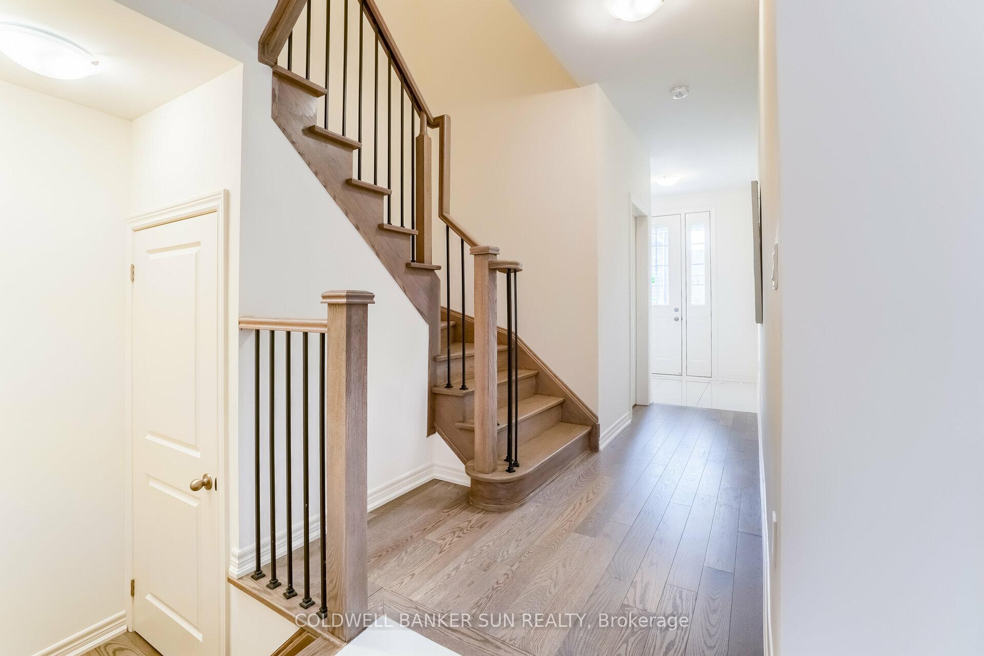 Photo 20 of 28 Benhurst Crescent, Brampton, Northwest Brampton — HOMEH