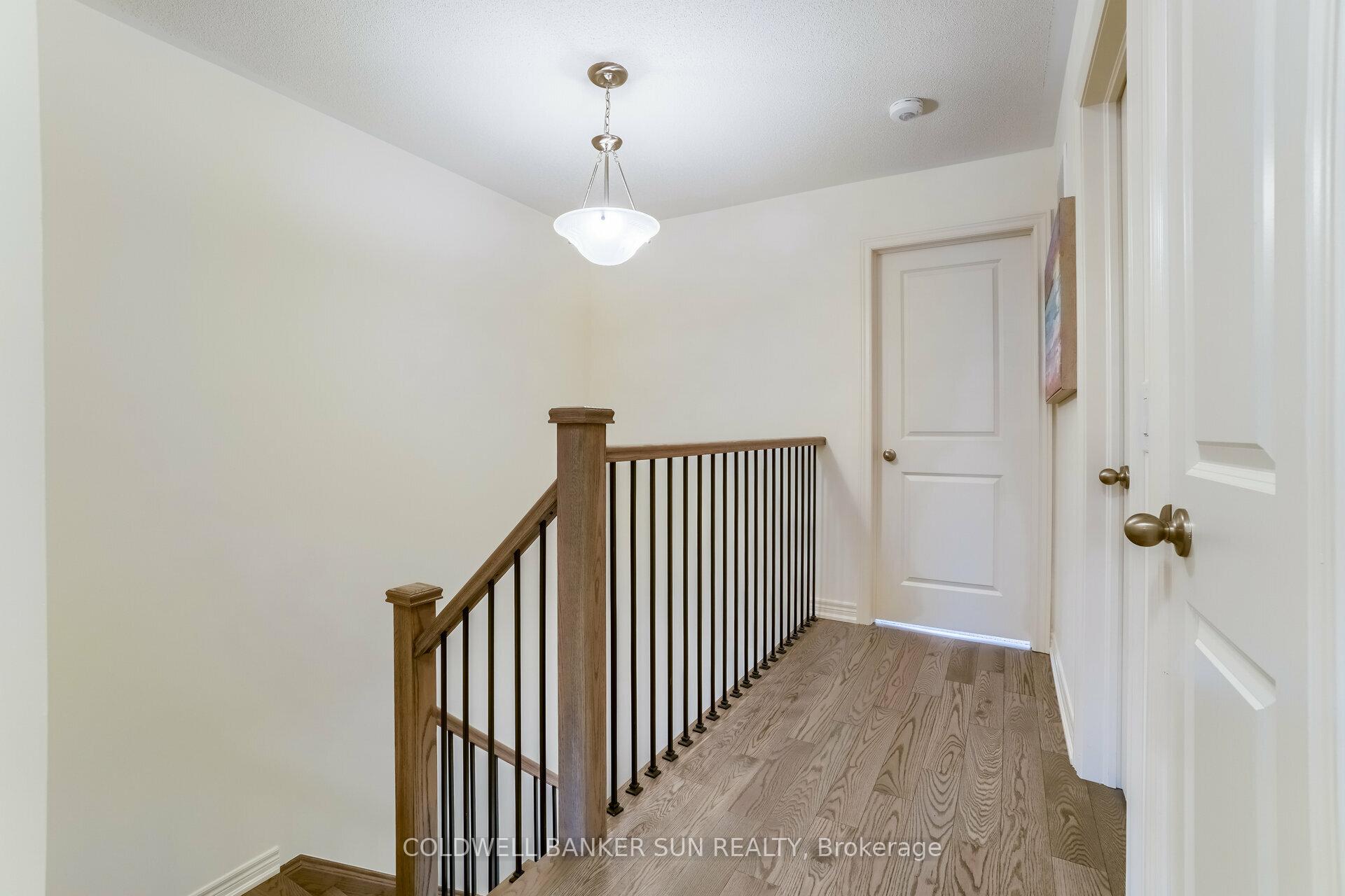 Photo 21 of 28 Benhurst Crescent, Brampton, Northwest Brampton — HOMEH
