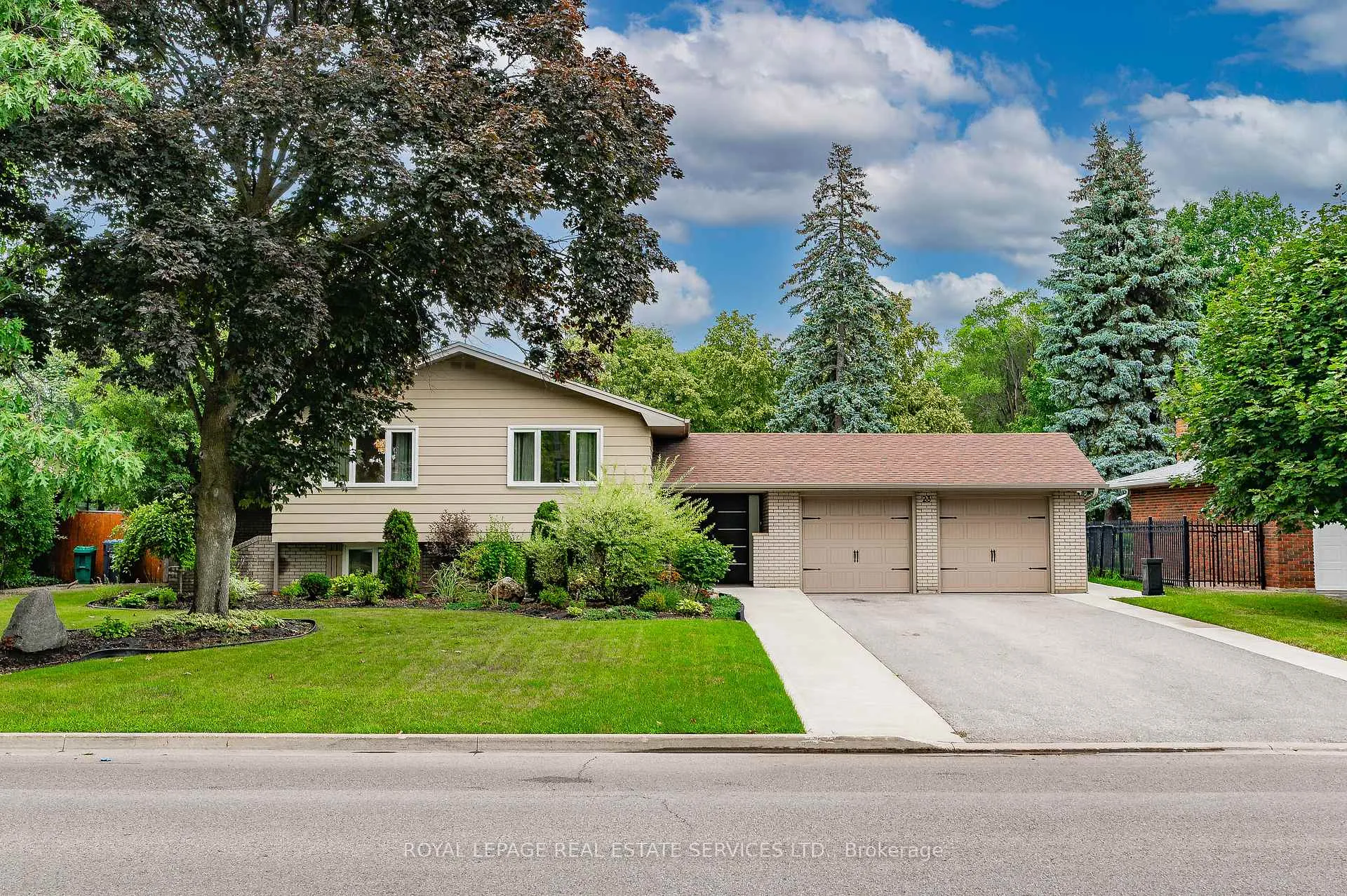 Front of 23 Hillside Drive