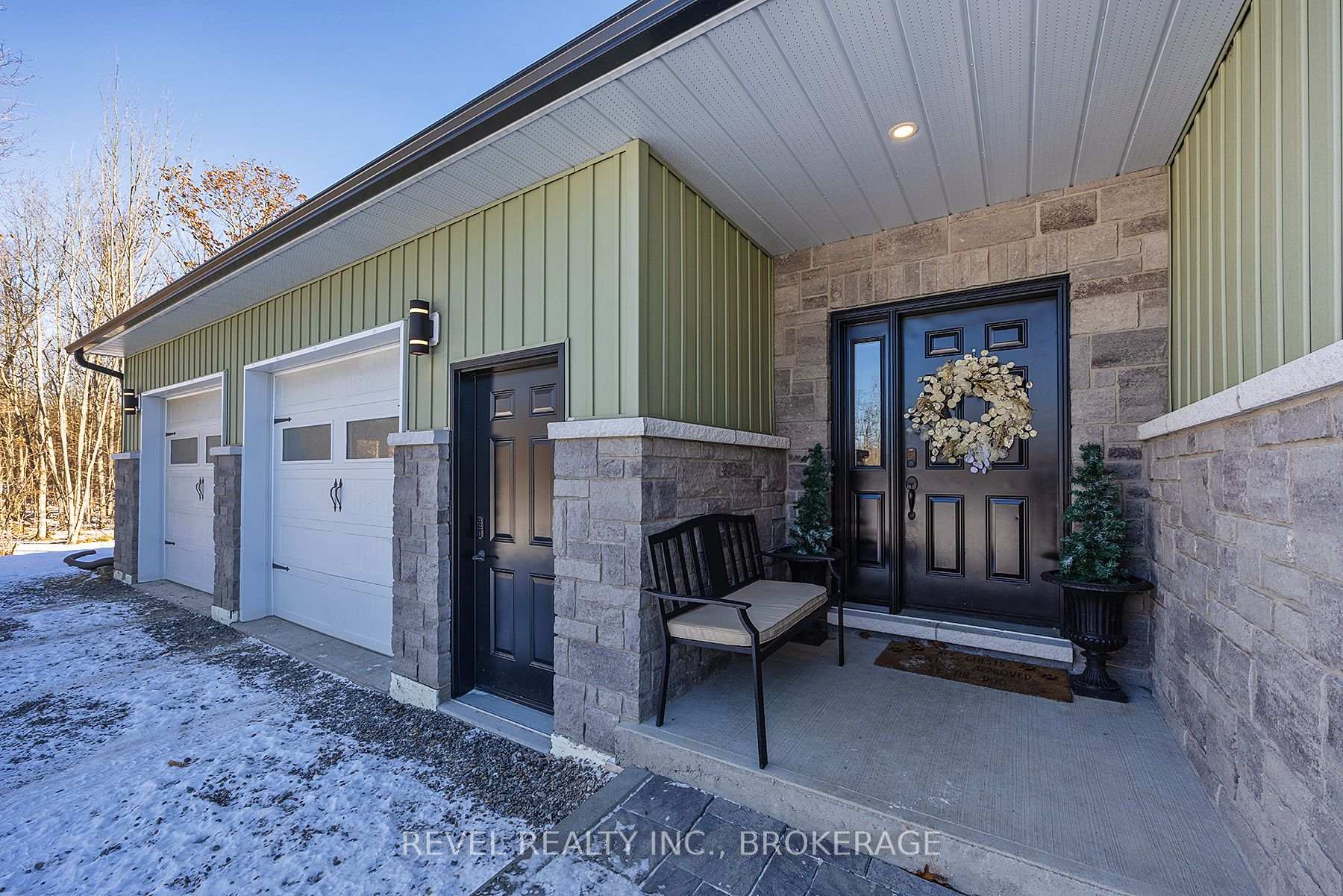 Photo 3 of 1524 Clow Road, Frontenac, Frontenac Centre — HOMEH