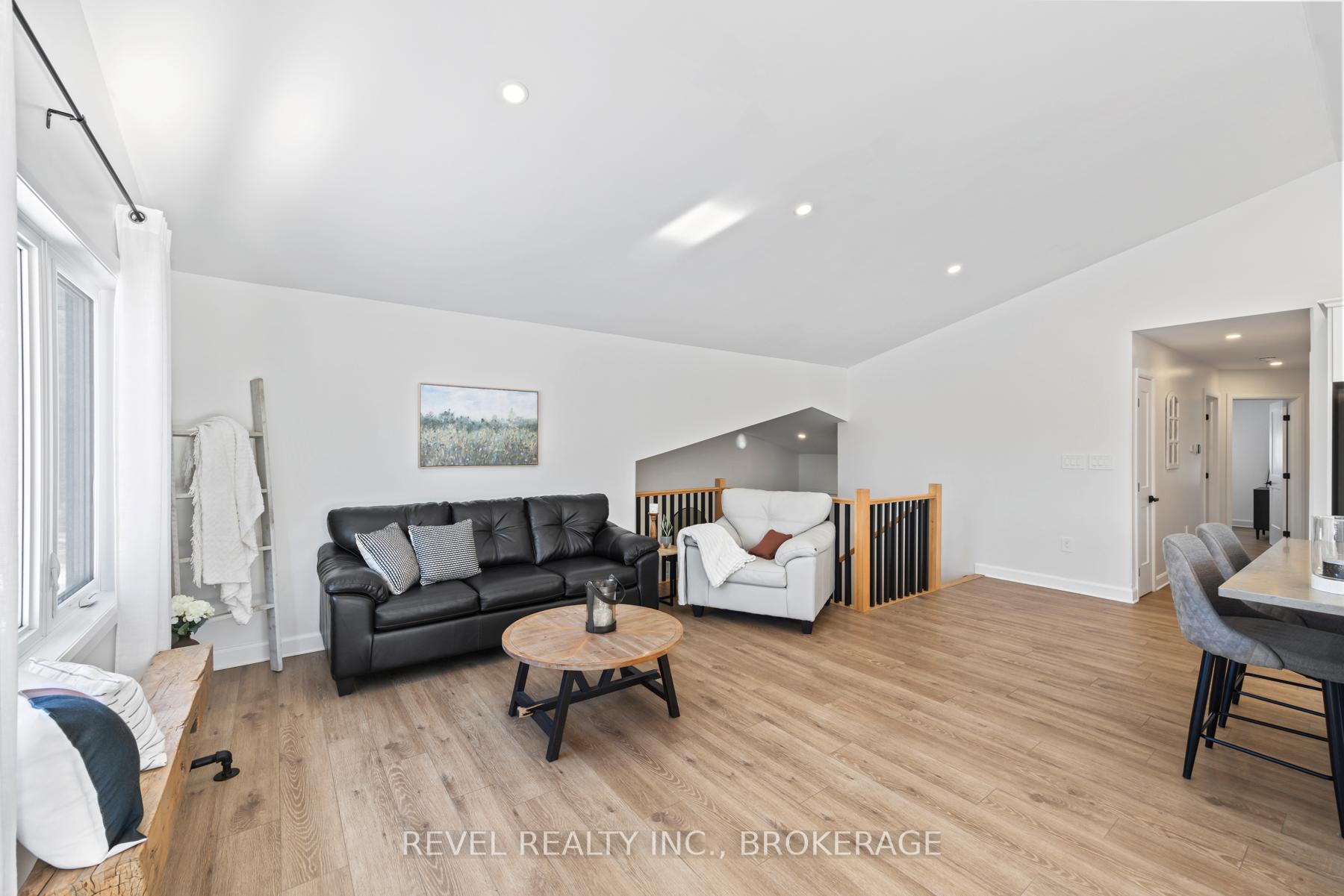 Photo 6 of 1524 Clow Road, Frontenac, Frontenac Centre — HOMEH