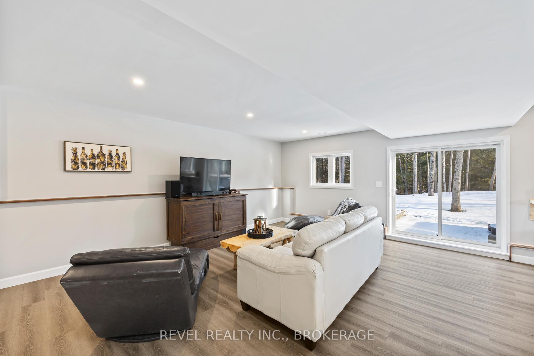 Photo 24 of 1524 Clow Road, Frontenac, Frontenac Centre — HOMEH
