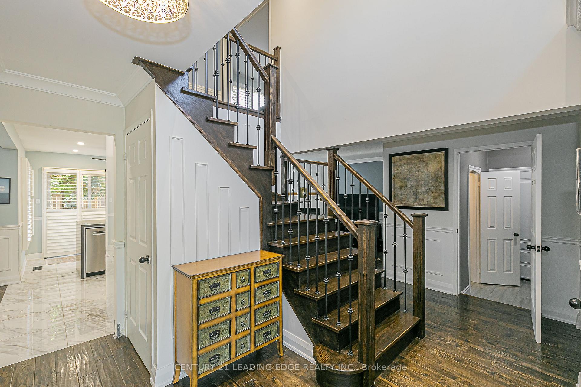 Photo 20 of 31 Twelve Oaks Drive, Aurora, Aurora Village — HOMEH