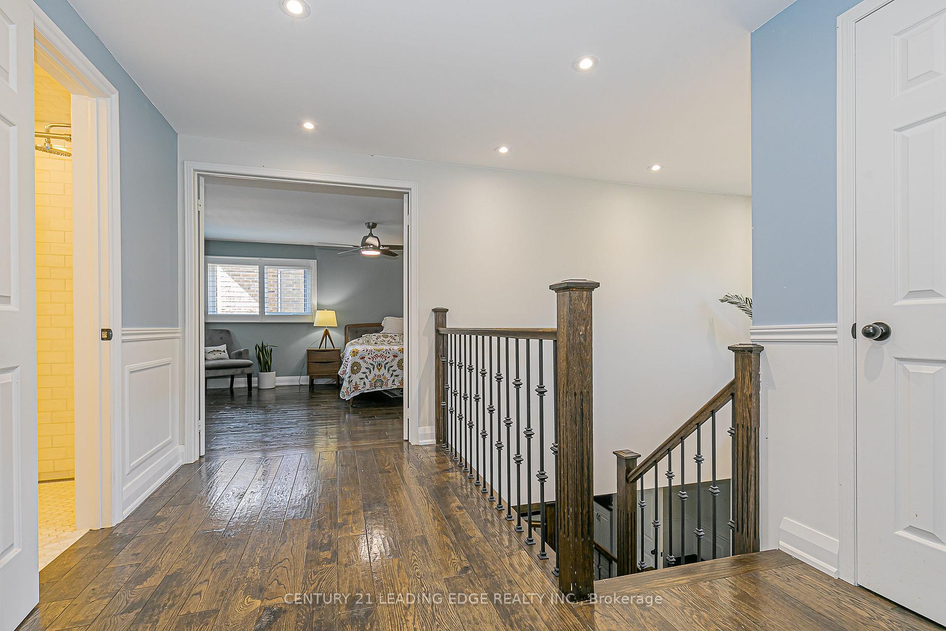 Photo 38 of 31 Twelve Oaks Drive, Aurora, Aurora Village — HOMEH