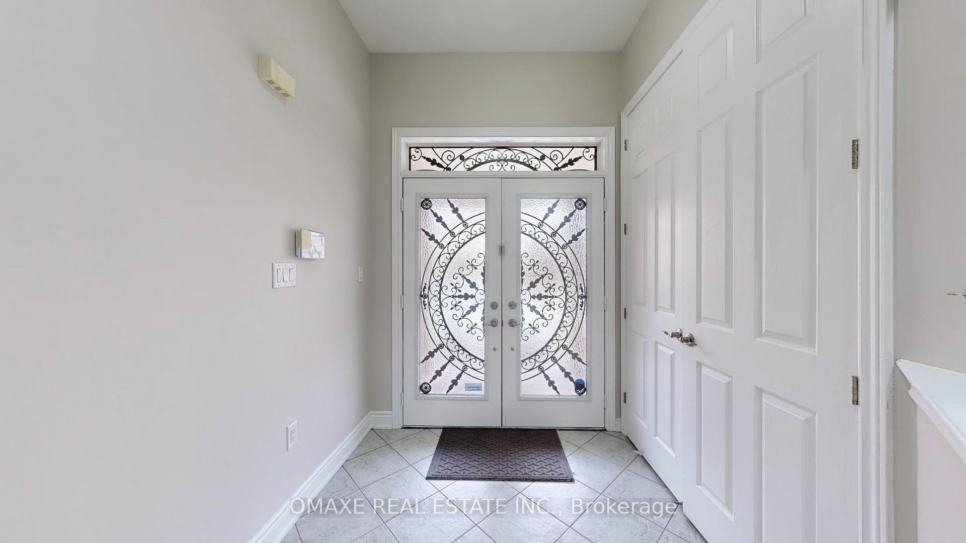 Photo 4 of 218 Bonnieglen Farm Boulevard, Caledon, Rural Caledon — HOMEH
