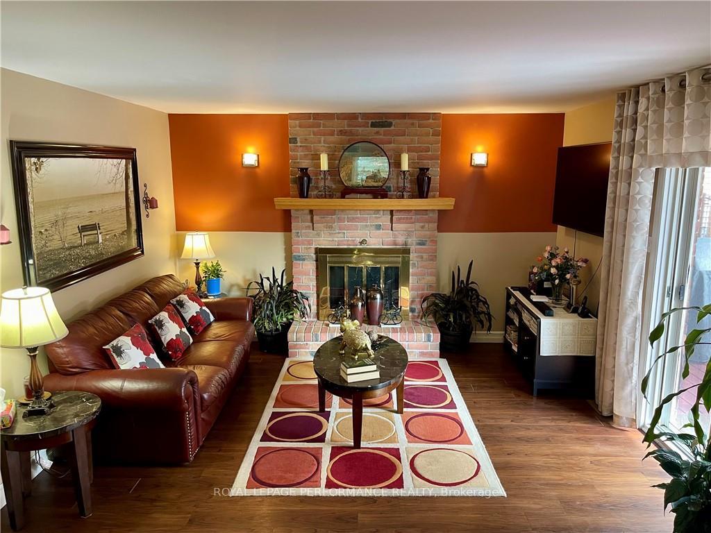 Photo 5 of 108 Markell Crescent, Cornwall — HOMEH
