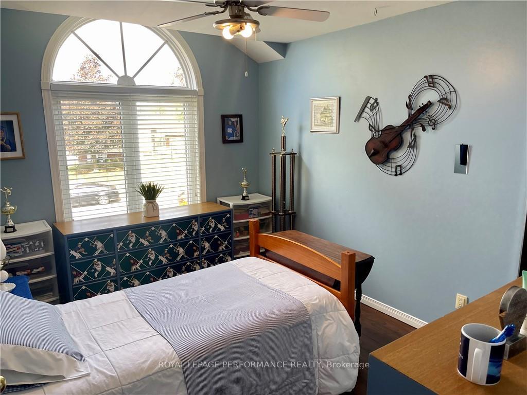 Photo 8 of 108 Markell Crescent, Cornwall — HOMEH