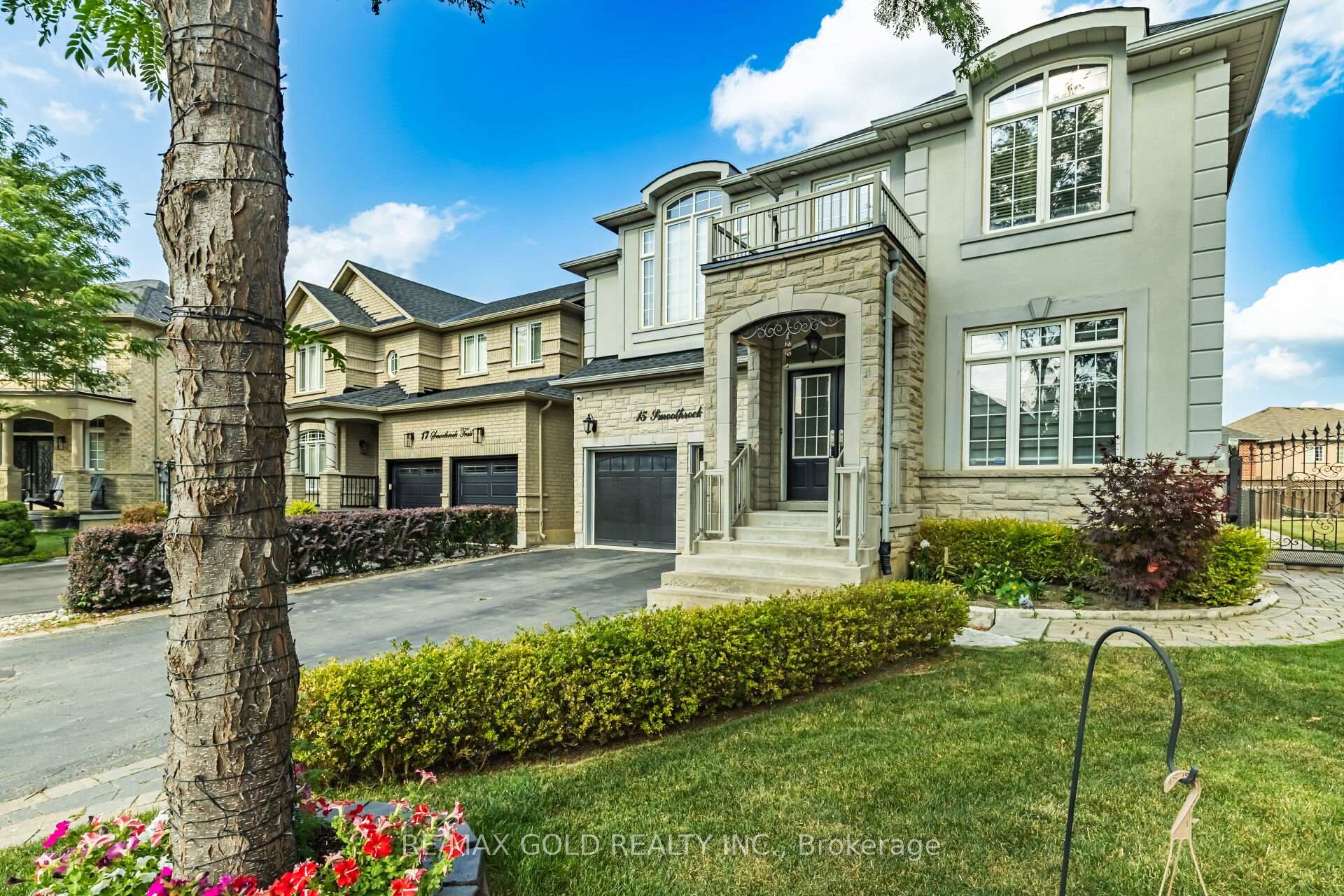 Photo 4 of 15 smoothrock Trail, Brampton, Sandringham-Wellington — HOMEH