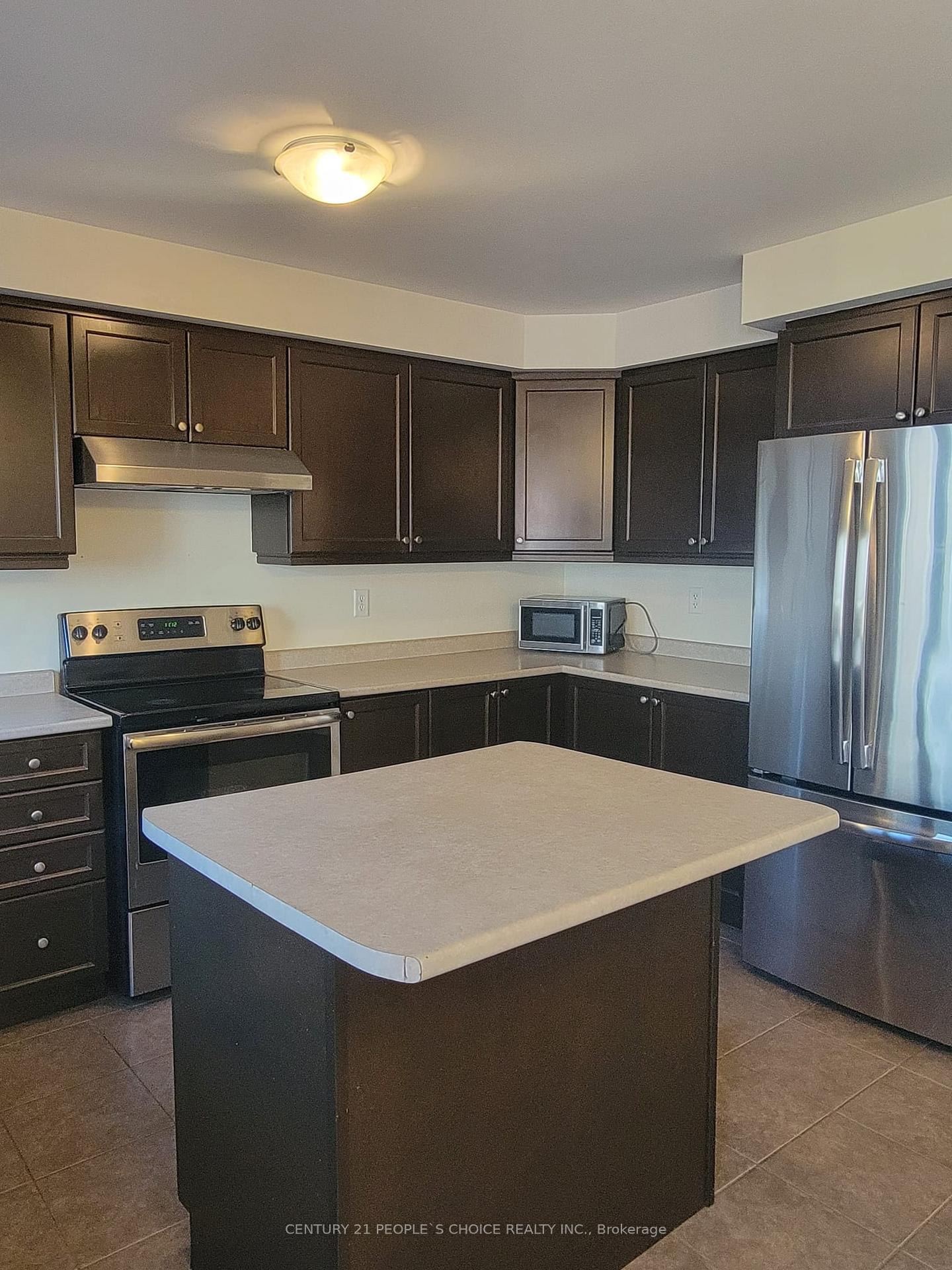 Photo 5 of 13 Betterton Crescent, Brampton, Northwest Brampton — HOMEH