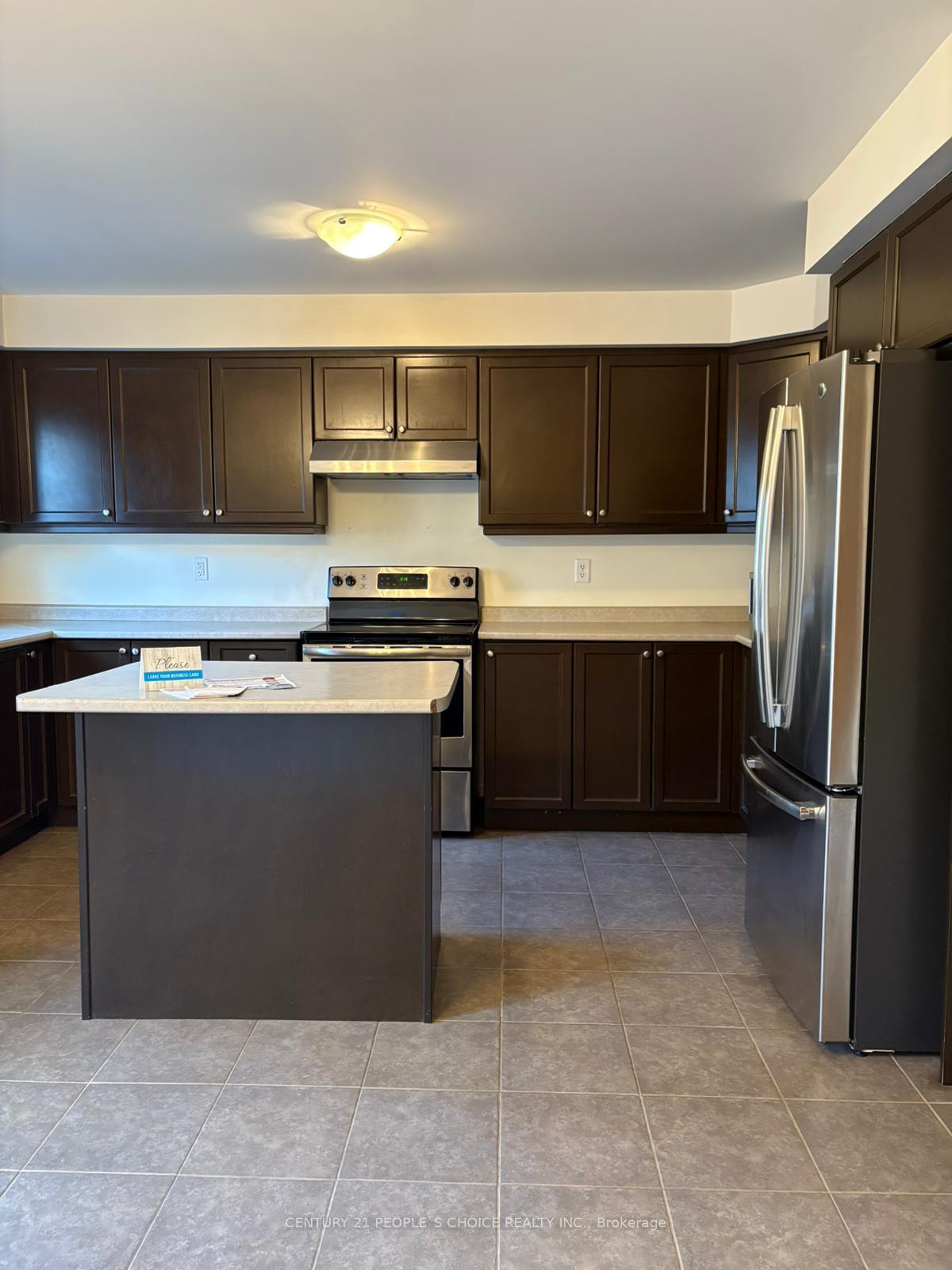 Photo 7 of 13 Betterton Crescent, Brampton, Northwest Brampton — HOMEH