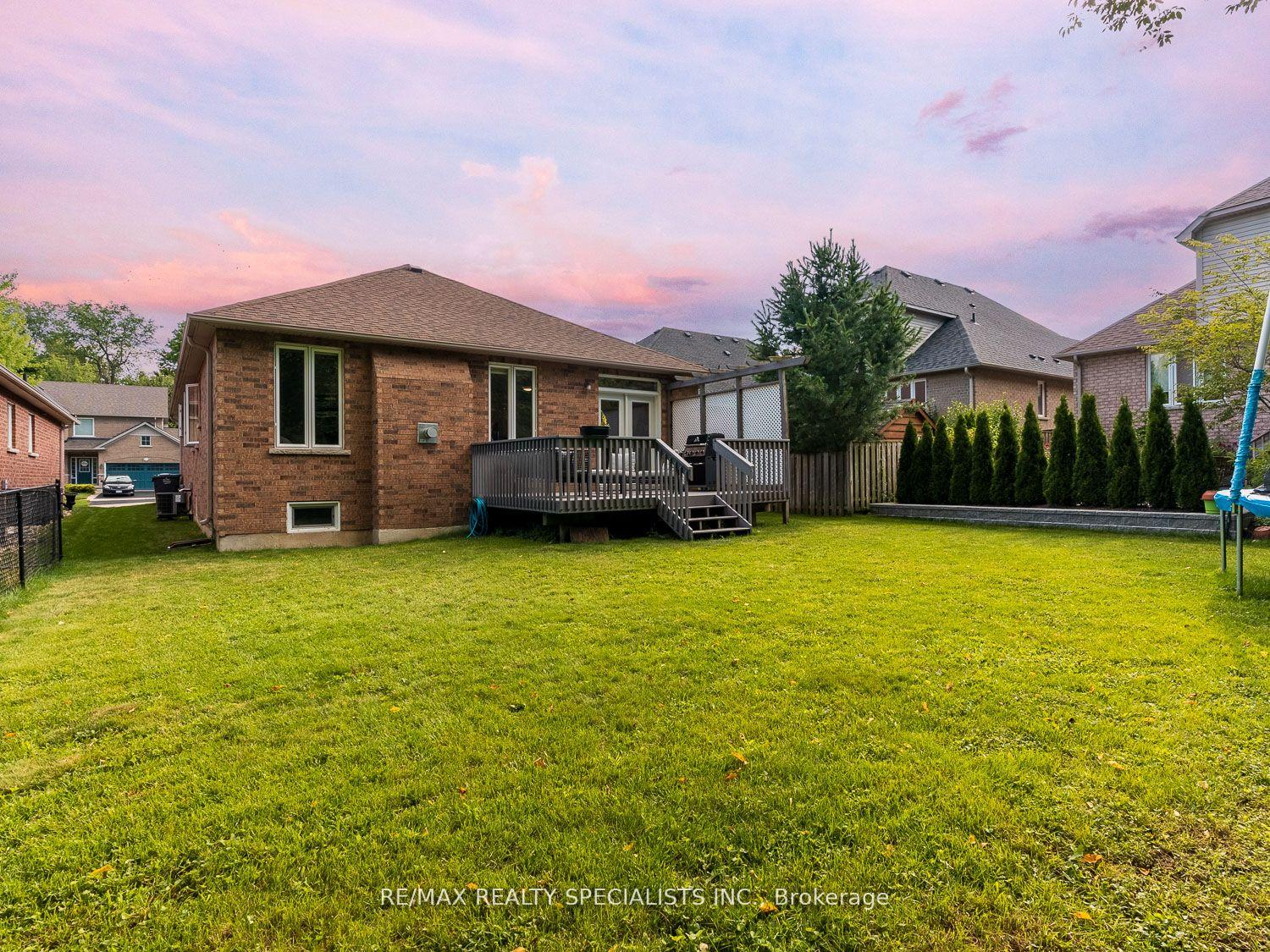 Photo 32 of 9 Putney Road, Caledon, Caledon East — HOMEH
