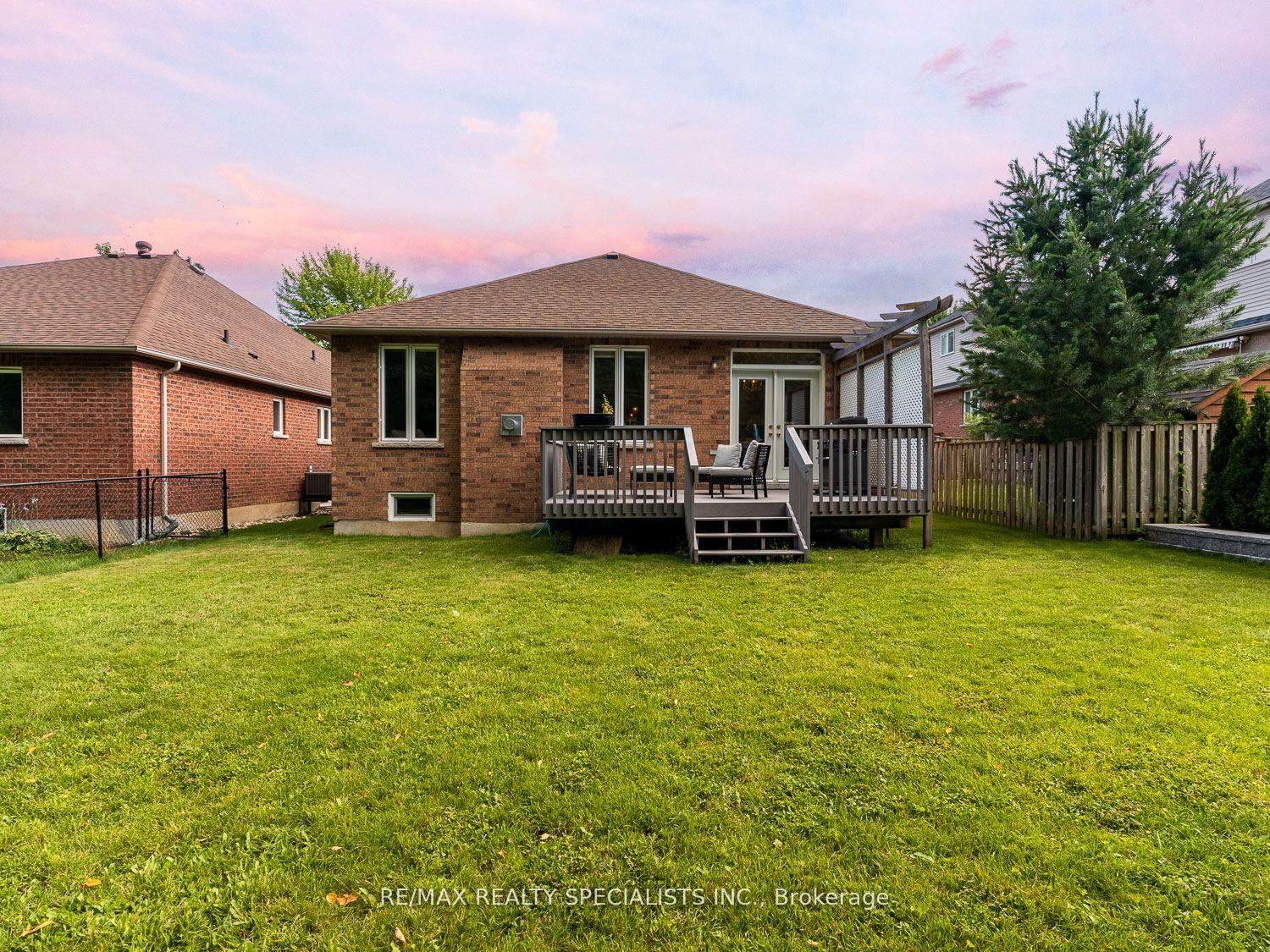 Photo 33 of 9 Putney Road, Caledon, Caledon East — HOMEH