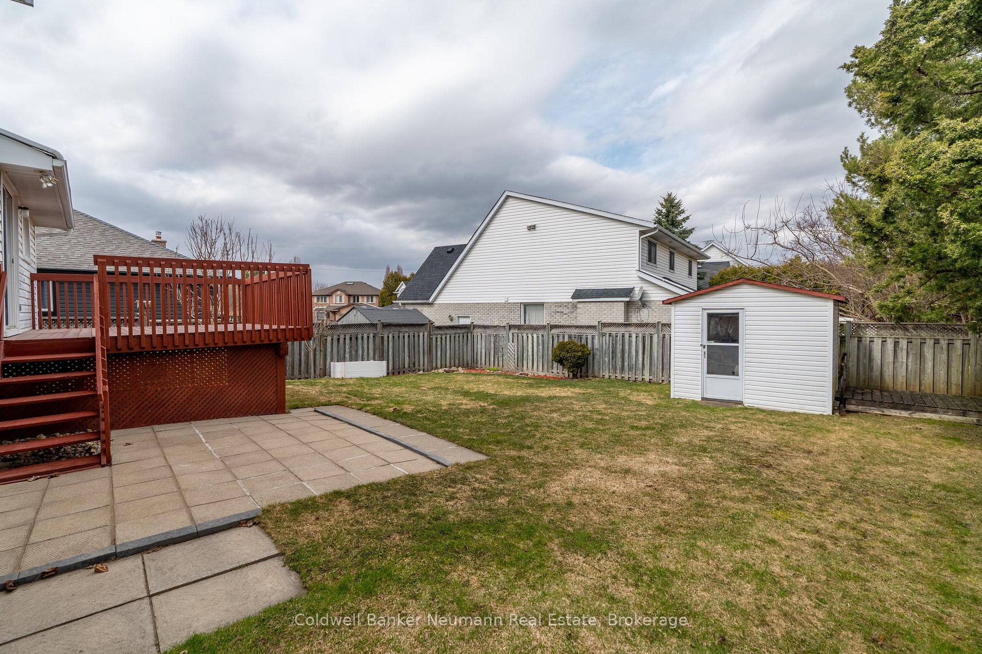 Photo 34 of 22 Celia Crescent, Guelph, Dovercliffe Park/Old University — HOMEH
