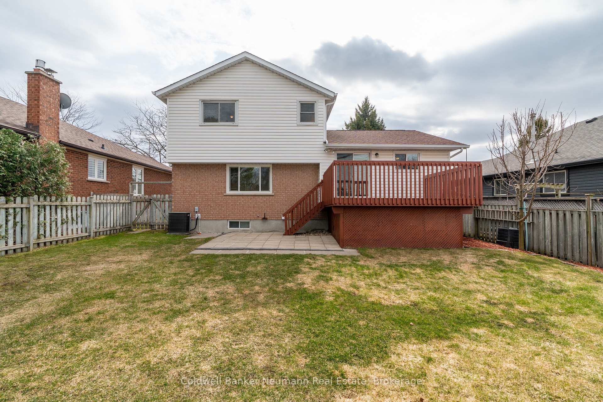 Photo 40 of 22 Celia Crescent, Guelph, Dovercliffe Park/Old University — HOMEH