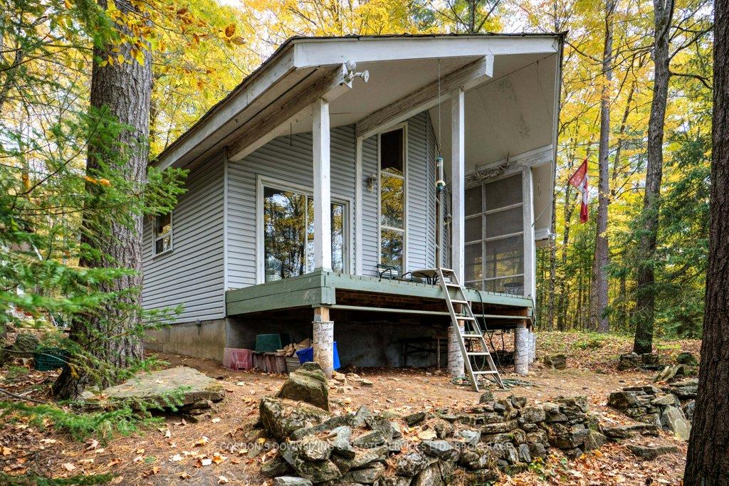 Photo 9 of 1340 Cannon Trail, Frontenac, Frontenac North — HOMEH