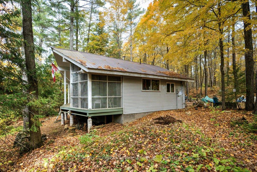 Photo 11 of 1340 Cannon Trail, Frontenac, Frontenac North — HOMEH