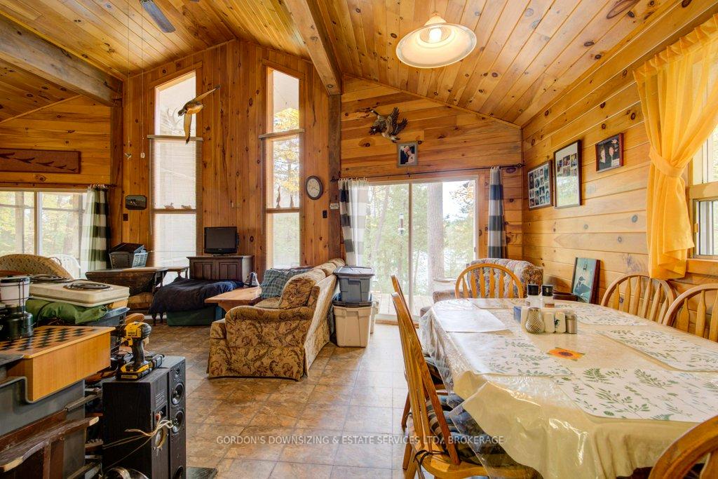 Photo 13 of 1340 Cannon Trail, Frontenac, Frontenac North — HOMEH
