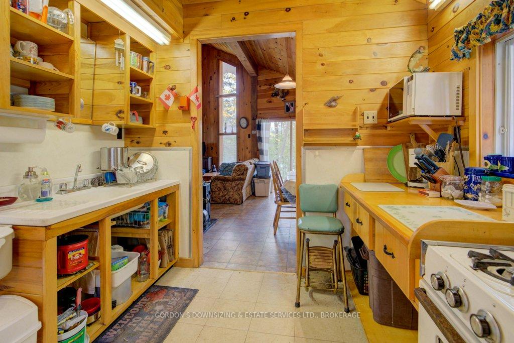 Photo 19 of 1340 Cannon Trail, Frontenac, Frontenac North — HOMEH