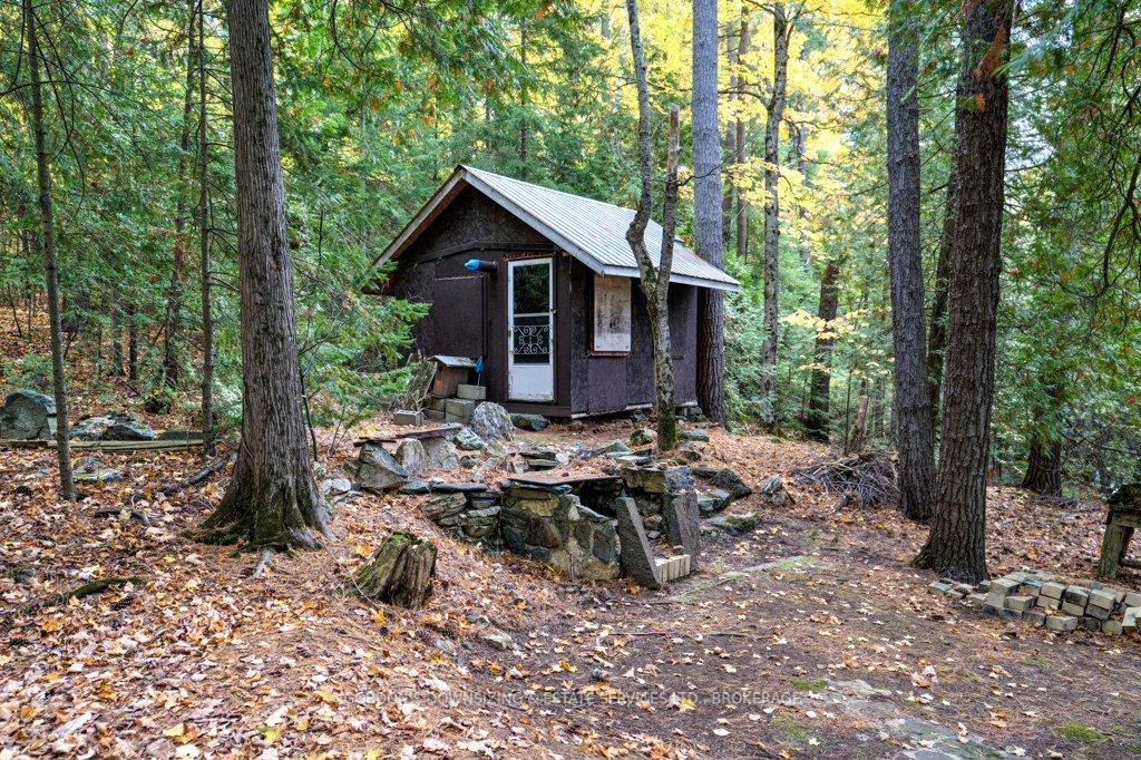 Photo 40 of 1340 Cannon Trail, Frontenac, Frontenac North — HOMEH