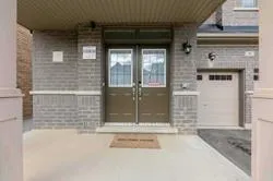 Photo 5 of 10 O'connor Crescent, Brampton, Northwest Brampton — HOMEH