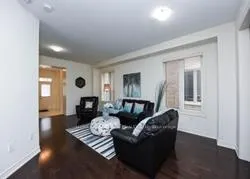 Photo 15 of 10 O'connor Crescent, Brampton, Northwest Brampton — HOMEH