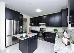 Photo 24 of 10 O'connor Crescent, Brampton, Northwest Brampton — HOMEH