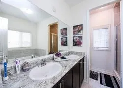 Photo 33 of 10 O'connor Crescent, Brampton, Northwest Brampton — HOMEH